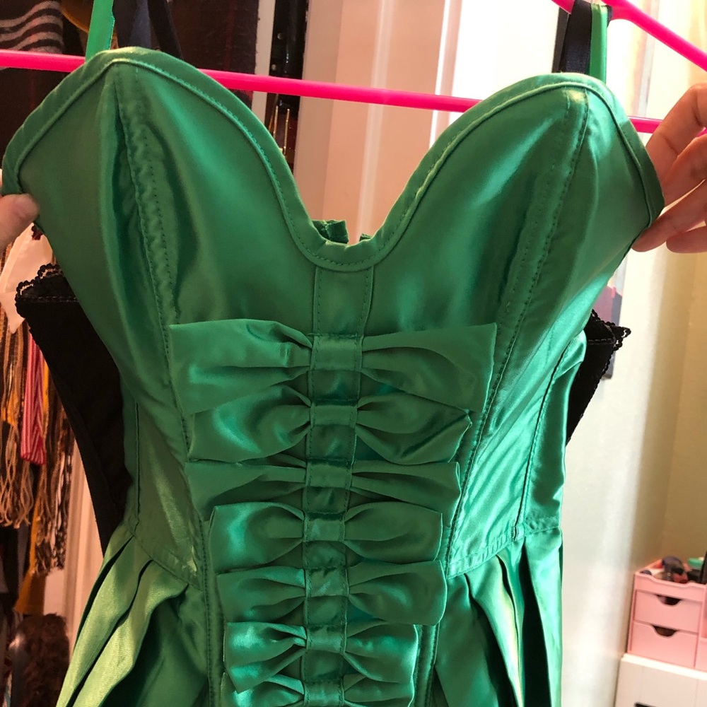 Green corset